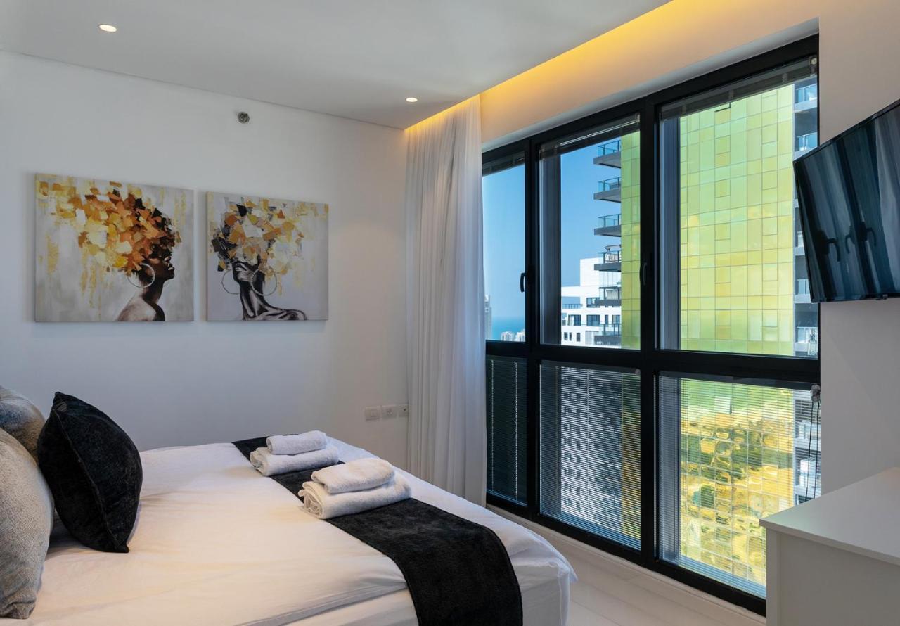 Yalarent Sea-Breeze Penthouse With Jacuzzi Διαμέρισμα Bat Yam Εξωτερικό φωτογραφία